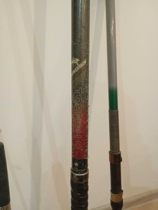 Ретро въдици ,готови за риболов