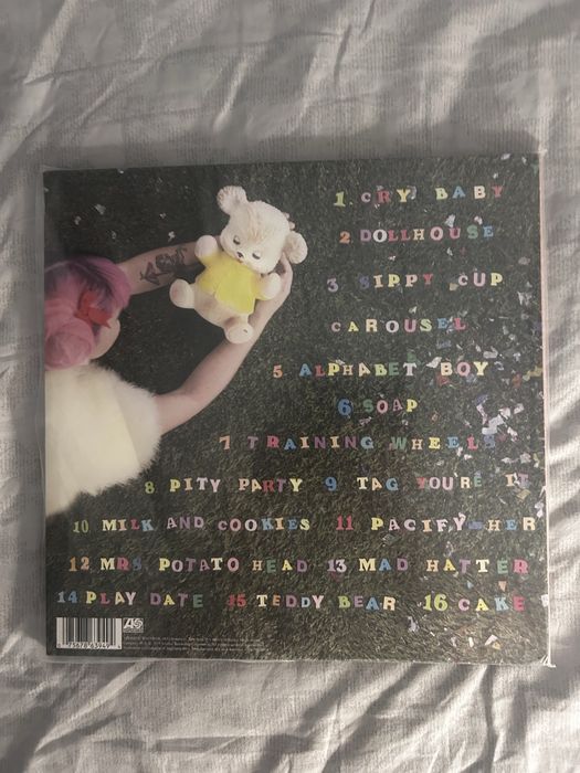Crybaby Melanie Martinez (Deluxe) Limited baby blue