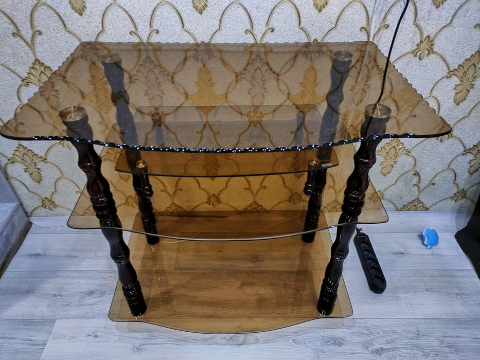 Стекляная подставка, доставка