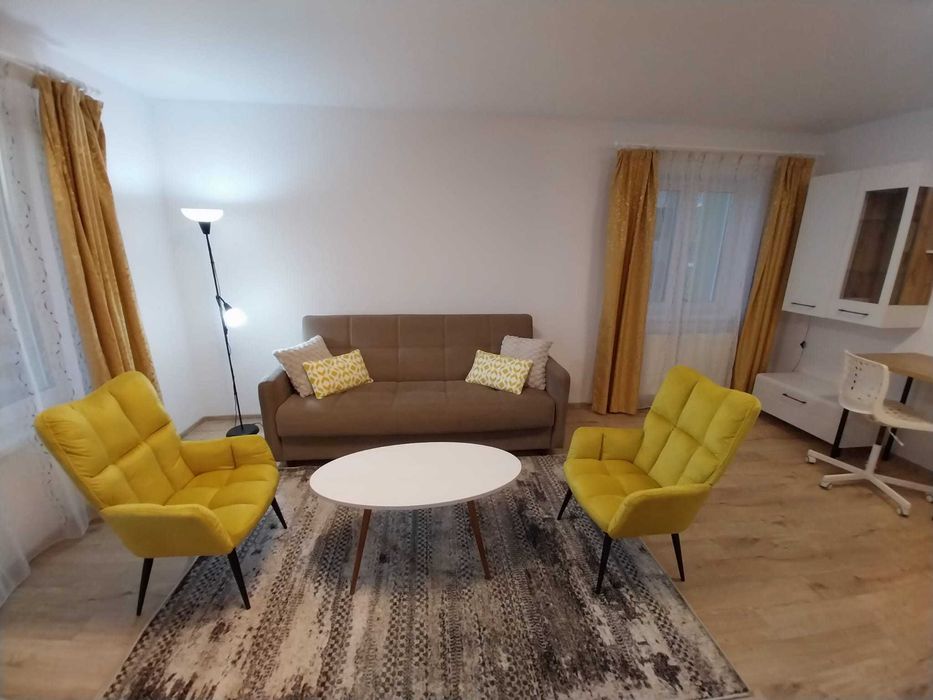 Prorietar Închiriez apartament cu 2 camere la Top City / zona coresi