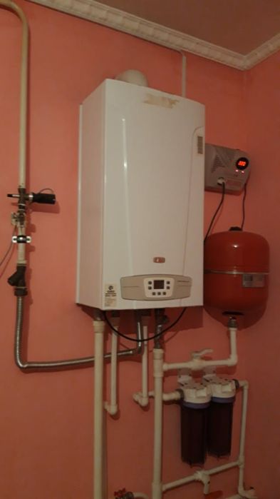 Продам частный дом на Малышке с большим участком - Widok 2