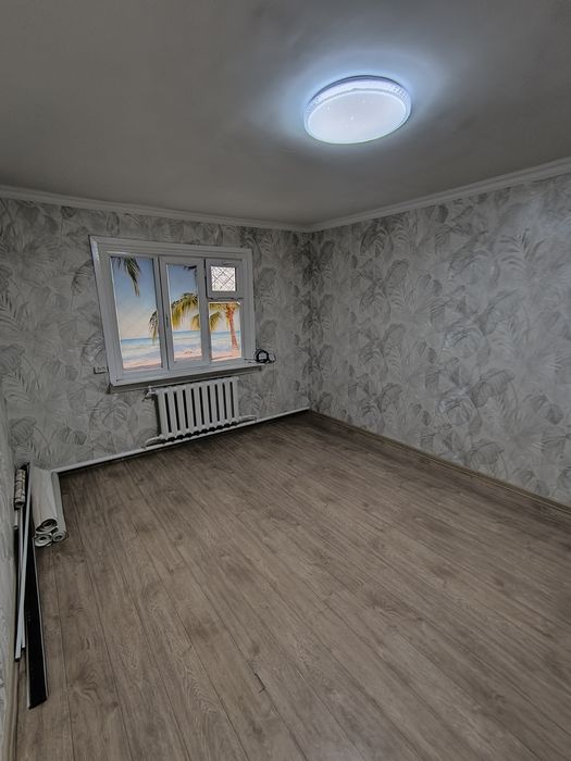 2 комнатную квартиру. 1/2 в деревянном доме.' выход в город въезд авто