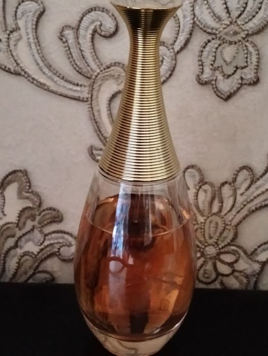 Французские духи Jadore
