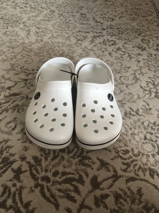 Продам тапки-шлепки