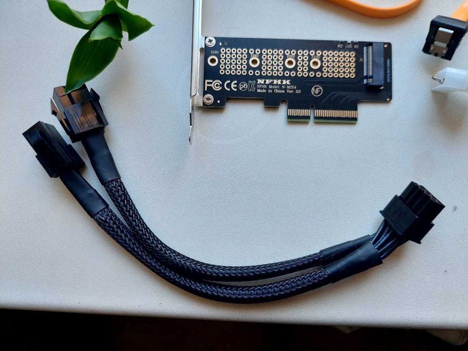 SATA, molex, M.2, доп. питание видеокарты + VGA/USB