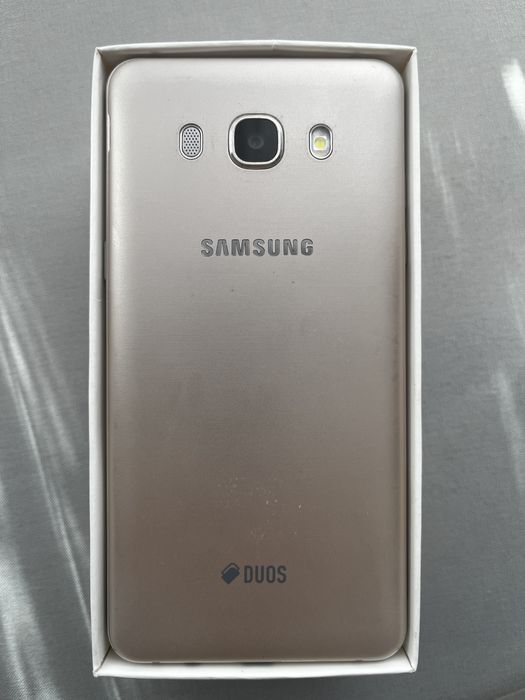 Samsung Galaxy J5