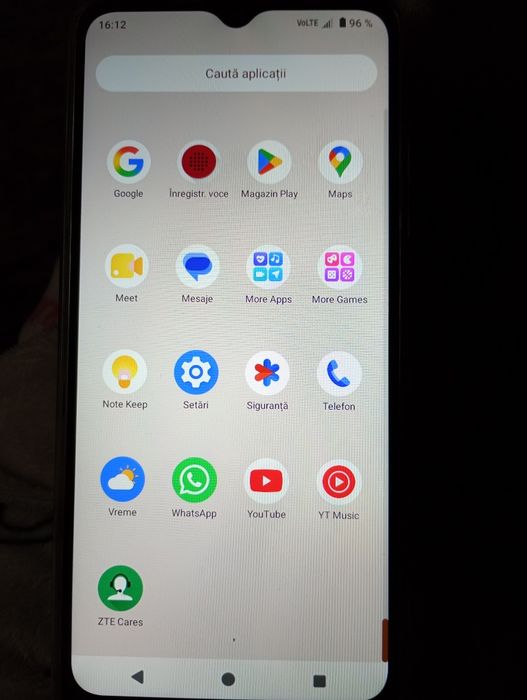 Vând telefon  prec  350