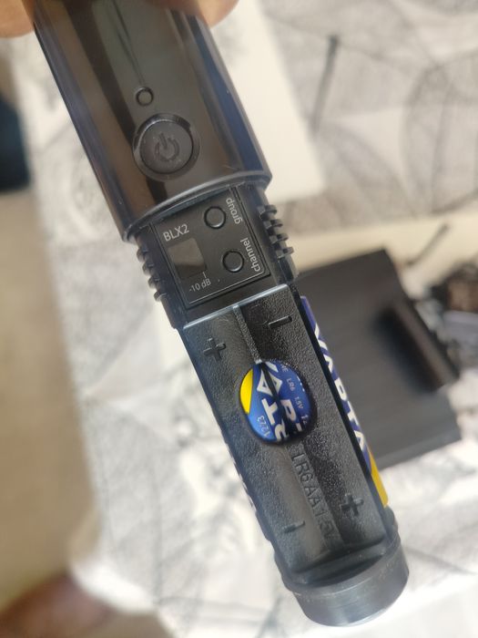 Shure BLX4R/SM58 662-686 MHz