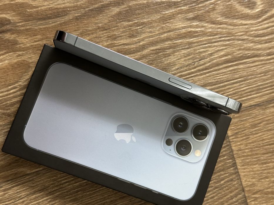Продам iPhone 13 Pro 256gb