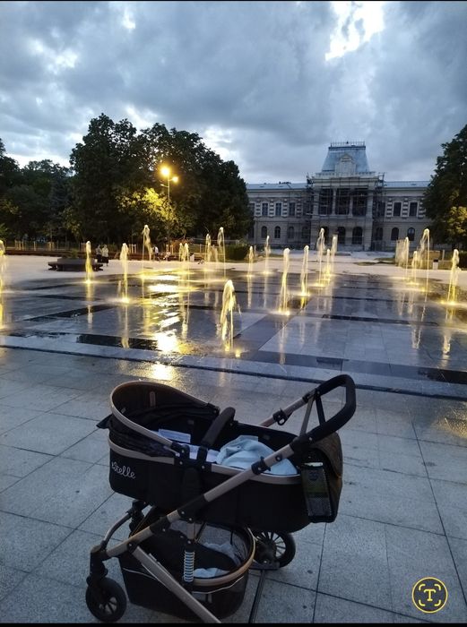 Cărucior bebe 3 în 1 + cadou
