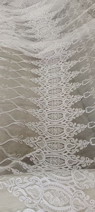 Продам тюль в хорошем состоянии.