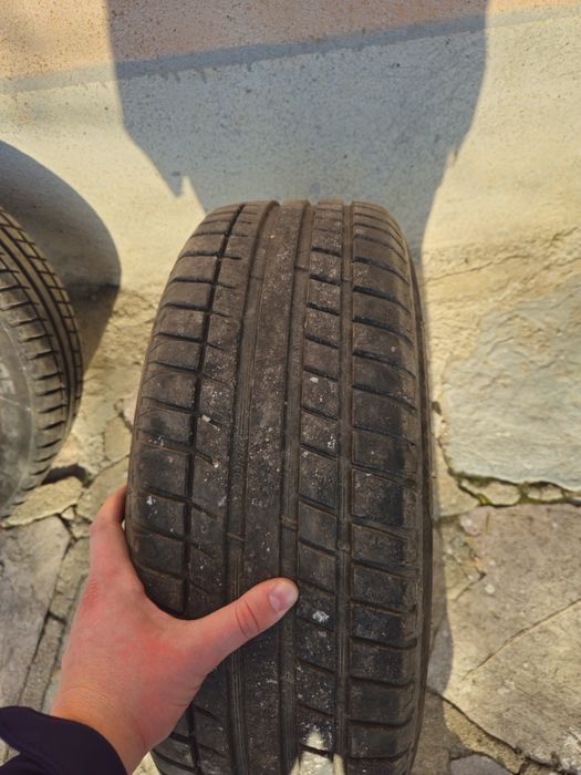 Продавам джанти с гуми