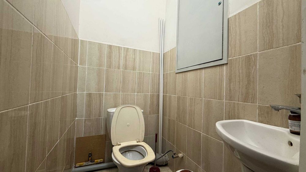 ID:5250 Sergeli tumanida 3 xonali kv sotiladi