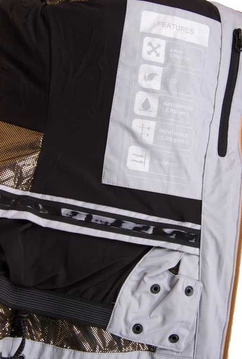 2117 of Sweden пухена ски яке с Recco етикет и златна подплата XXL