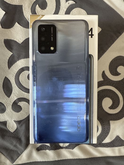 Оппо А74 в хорошем состоянии