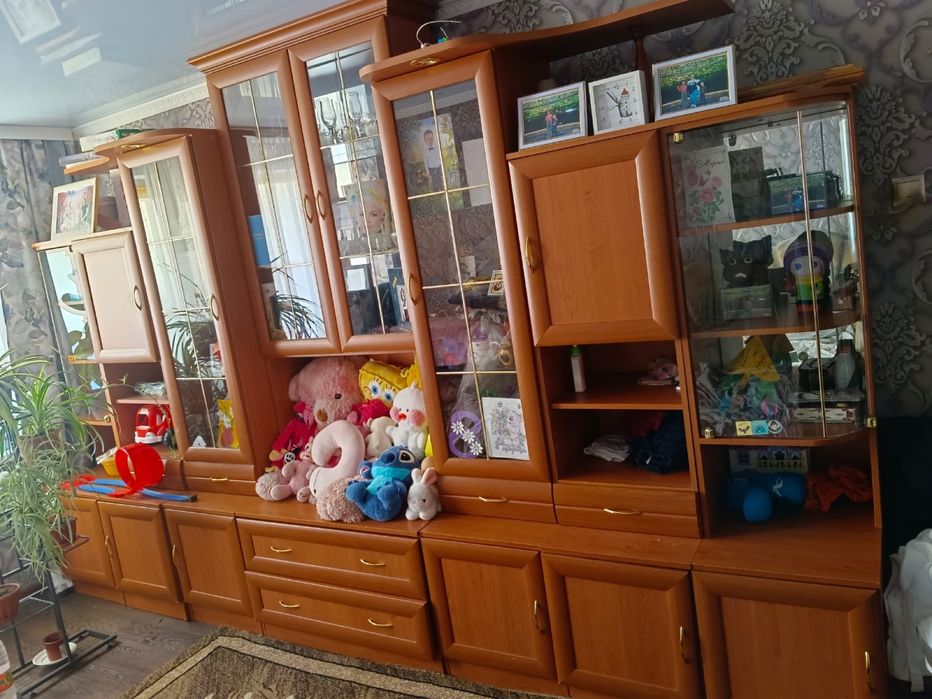 Продается стенка в отличном состоянии