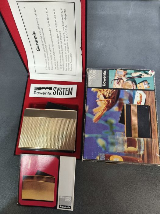 Bricheta vintage Rowenta Electronic 2000