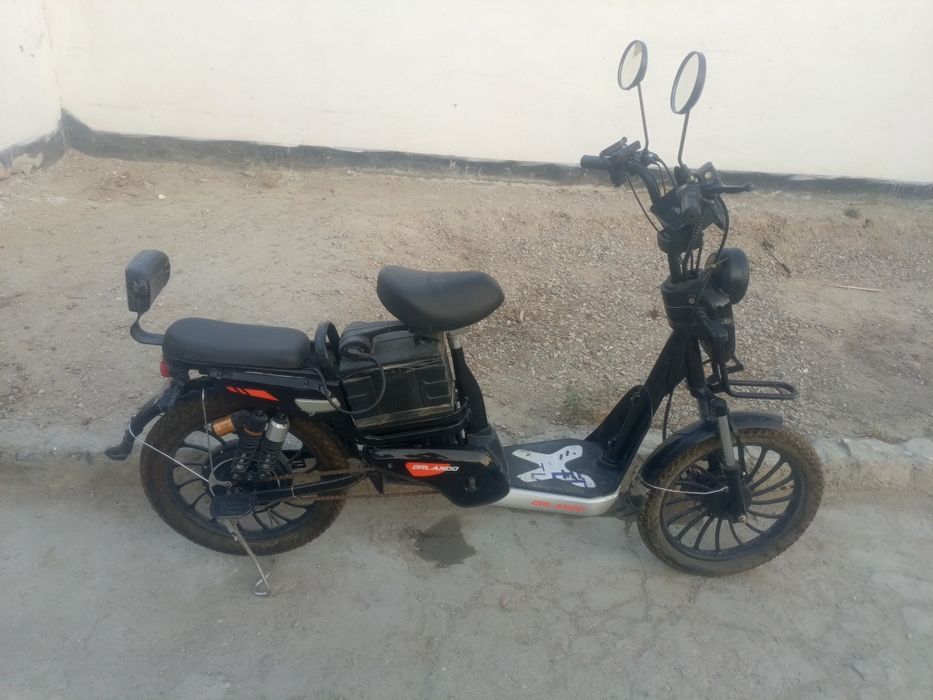 Skuter "ORLANDO"  sotiladi sostayaniysi yaxshi