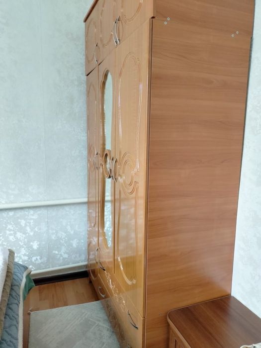 Продам шкаф в отличном состоянии