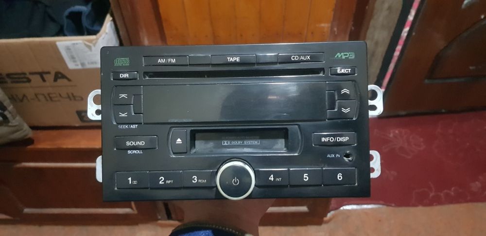 Магнитофон сотилади