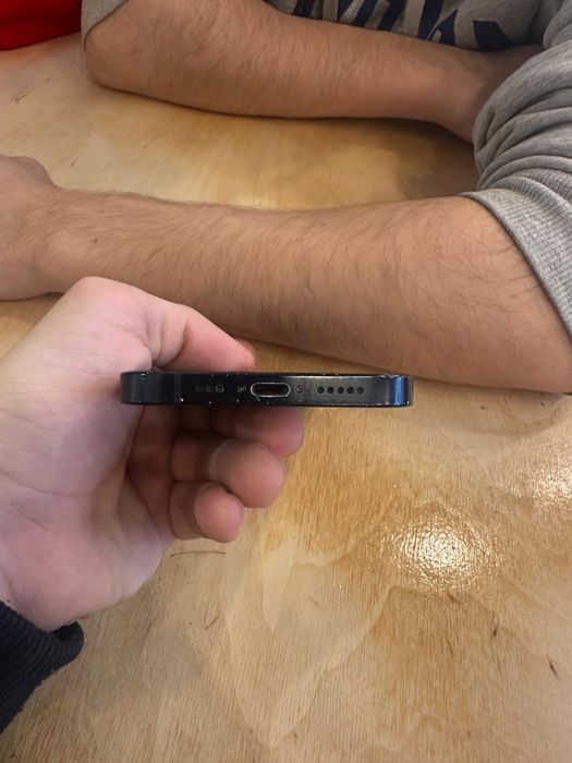 Айфон 13 128 гб обмен