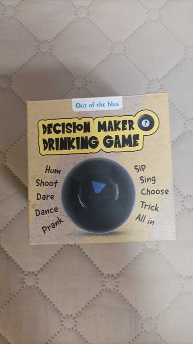 Забавни парти игри: бира понг, магическа топка, шот рулетка (fun drinking games: beer pong, 8-ball, shot roulette) възможност за отделно закупуване