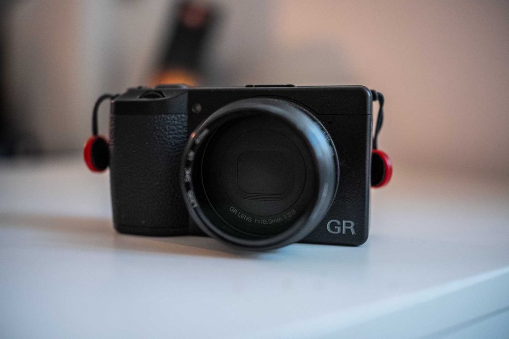 ricoh gr iii aproape nou