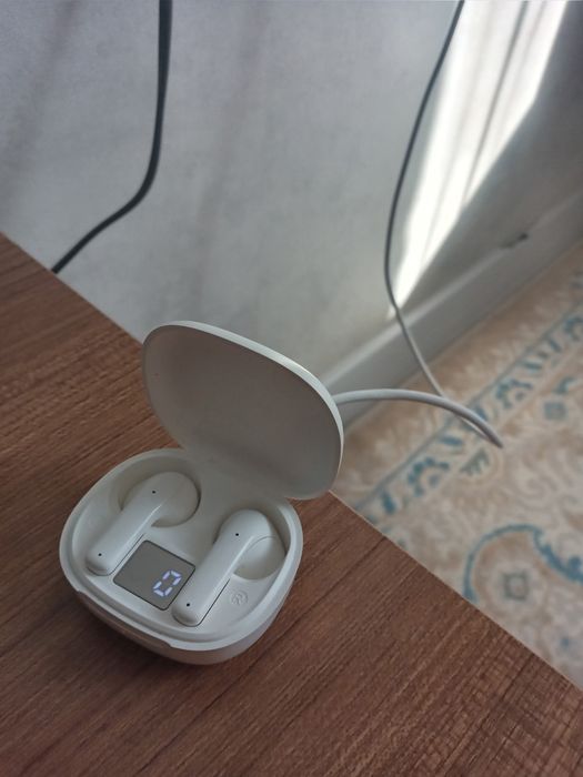 Продам Samsung A10s 32GB