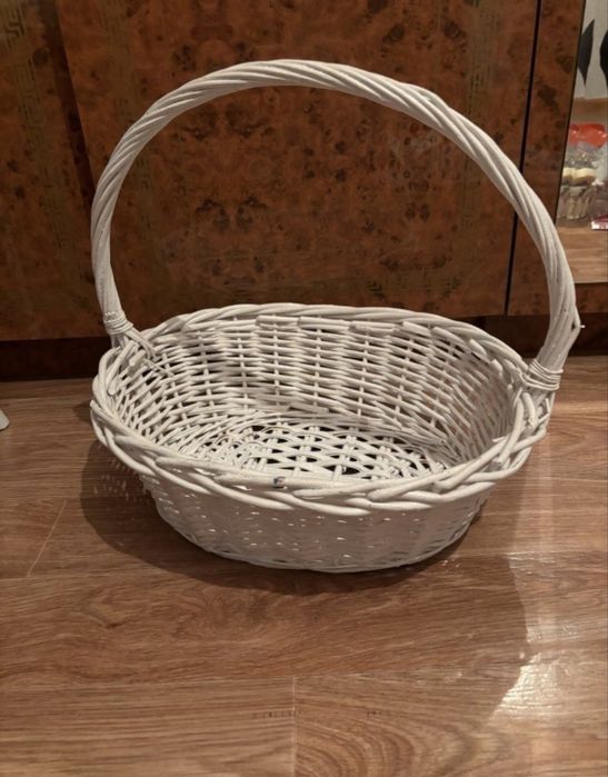 Корзинки штук 10 разные