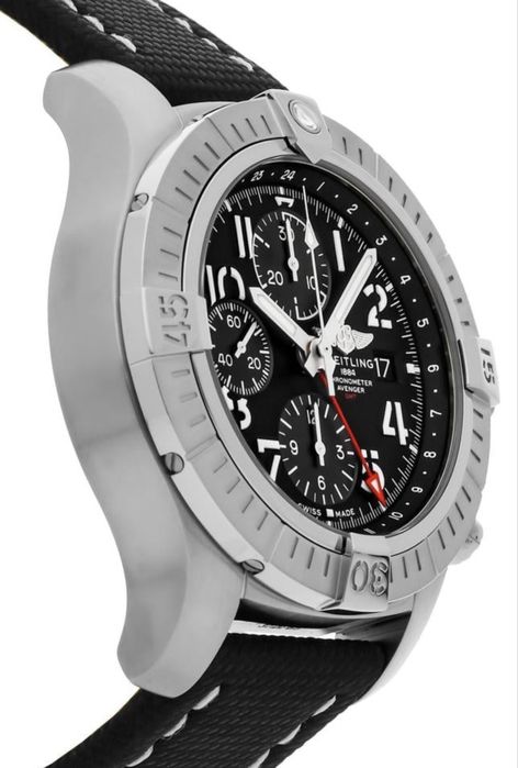 Breitling Avanger GMT Chronograph