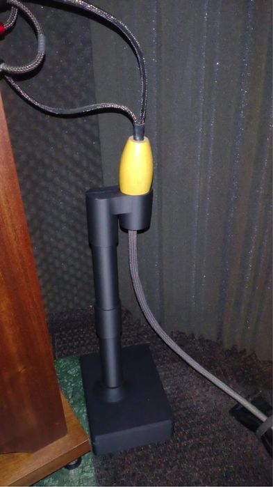 Suporti cabluri boxe, alimentare hi-fi / high end audio
