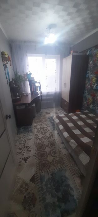 Продам квартиру 4-х ком.