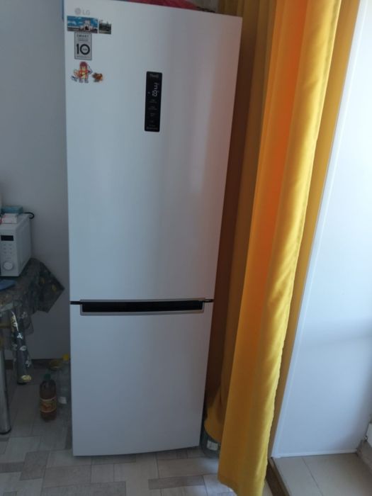 Продам новый холодильник