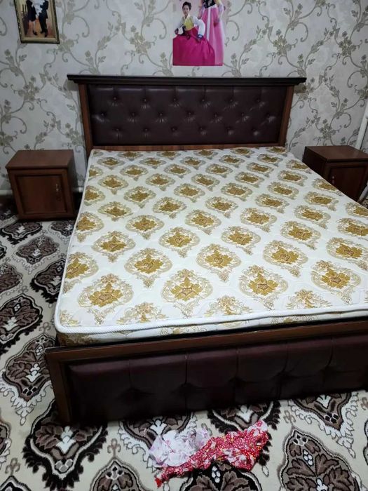 Спальный гарнитур