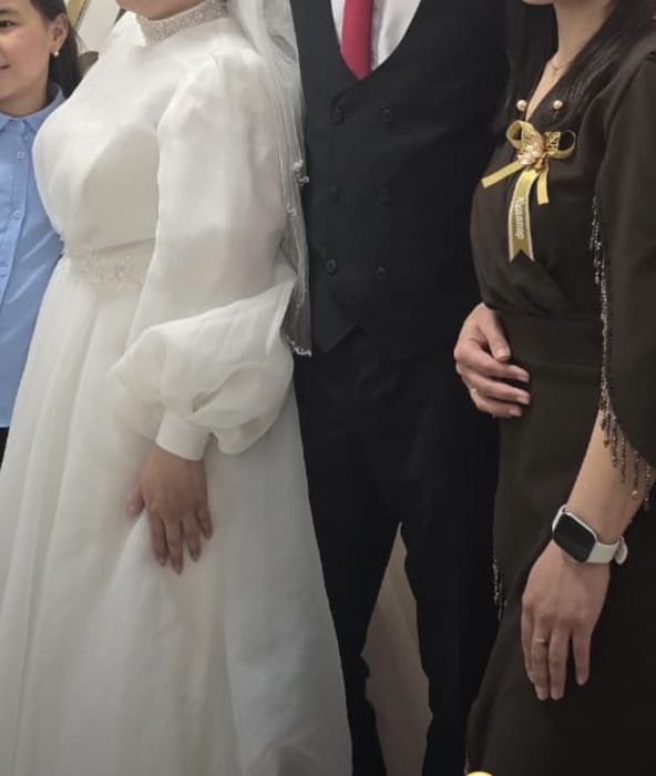 Сдам платье свадебное на прокат , можно и на продажу .