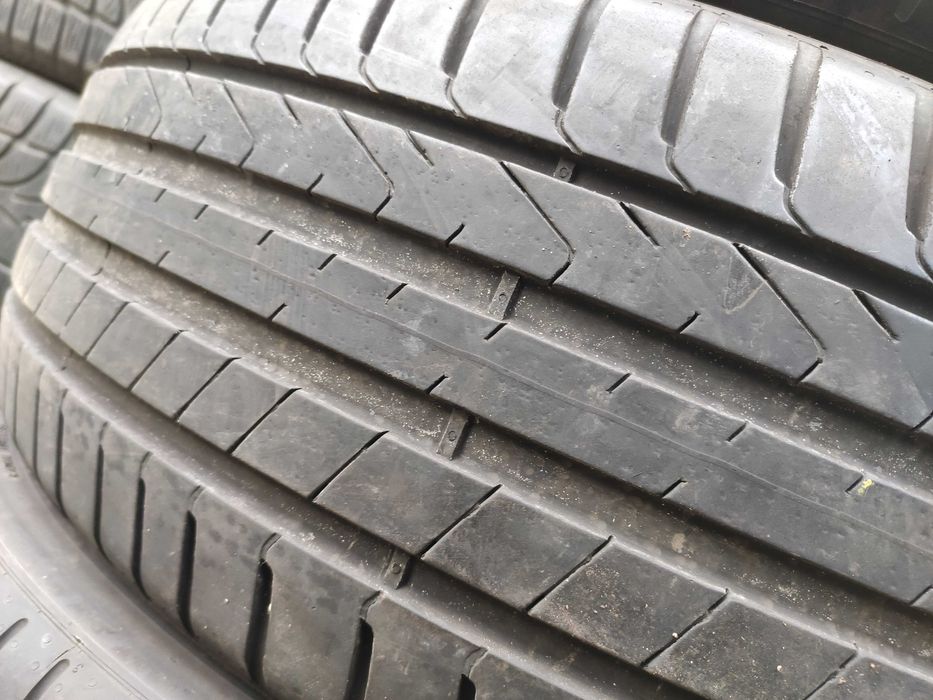 2бр Летни гуми 235 55 18 - Pirelli