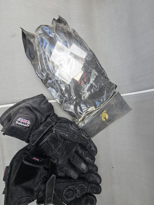 Vând mănuși motocicleta sau scuter