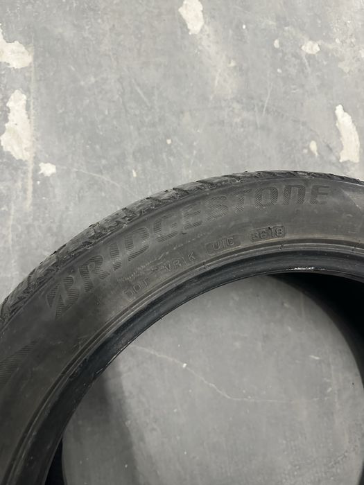 Шины комплект bridgestone 245/45/18