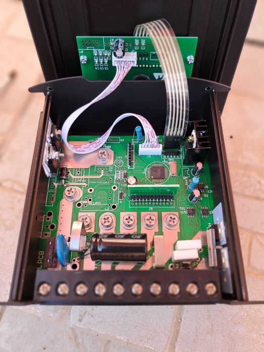 Controler eolian 24V sau 48V 700W- 2000W