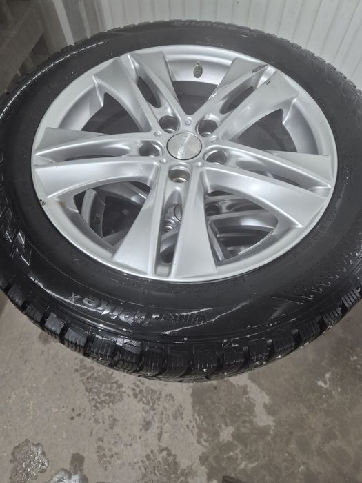 Шины зимнии с дисками 17