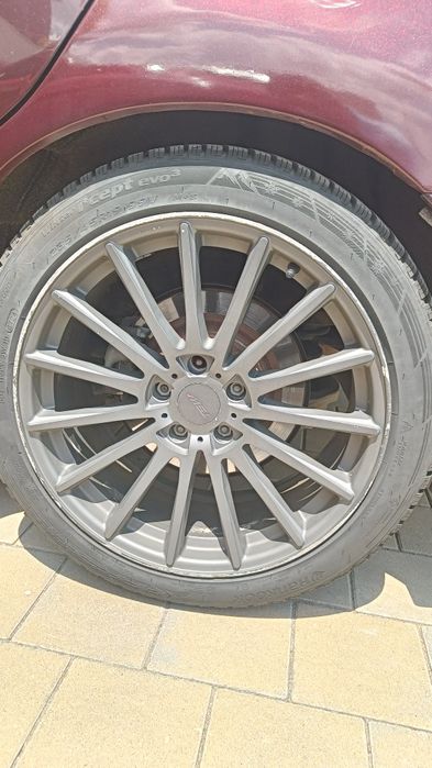 Зимни гуми Hankook I cept Evo 3