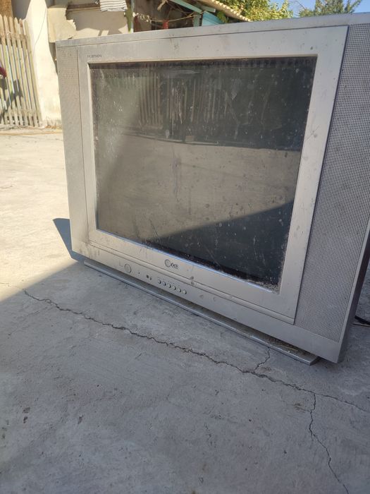 Продам телевизоры нерабочие.