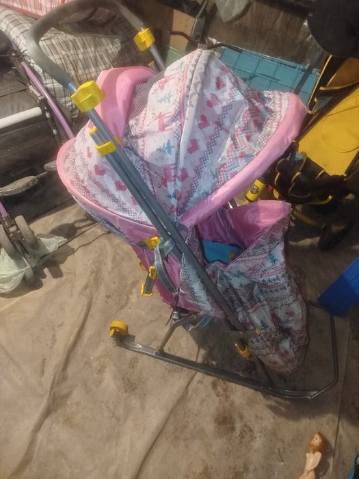 Санки продам зимние