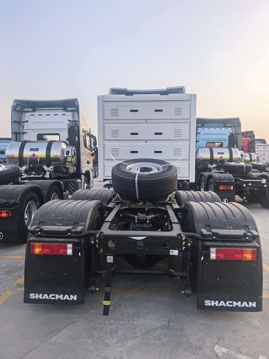 Газовый тягач Shacman X5000 ресор в Ташкенте