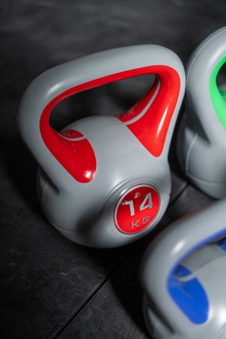 Suport Echipat Cu Kettlebell Stylish - 113 Kg