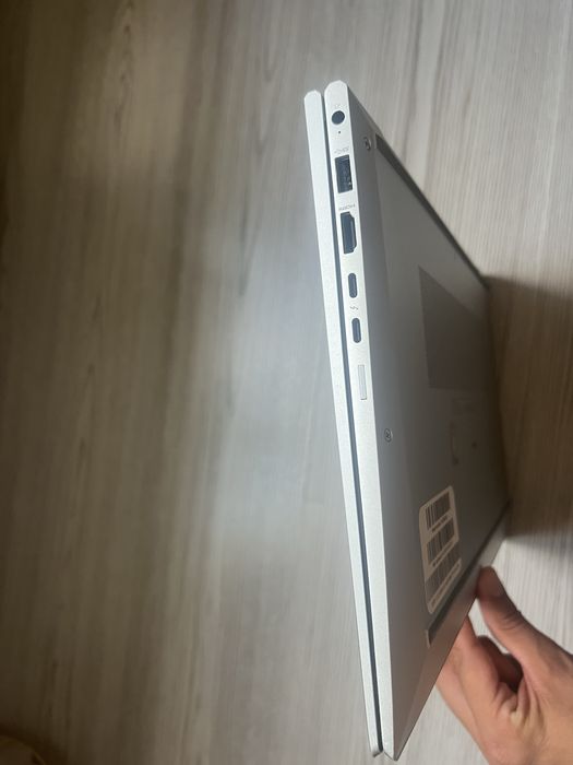 HP EliteBook 850 G8 | i5-1145G7 | 16GB RAM | 256GB