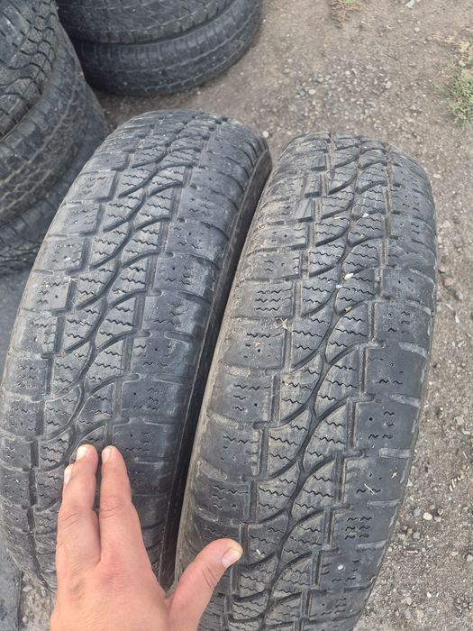 195/75 R16 C   150 lei bucata