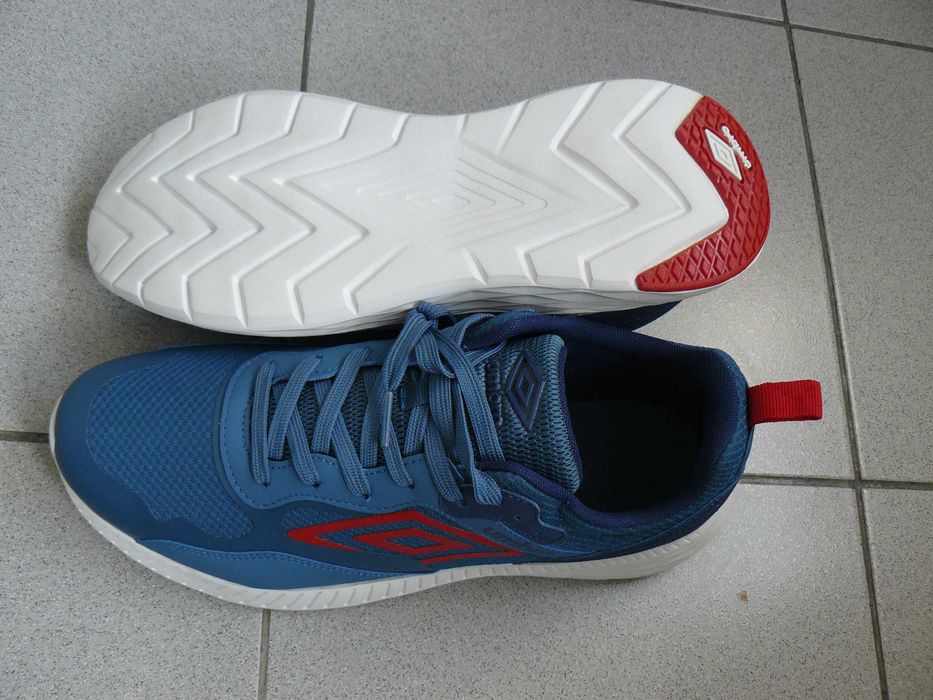 Pantofi Barbati Casual UMBRO BURSTOCK Noi,Originali, Albastru, Nr.44,5