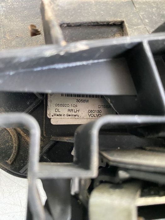 Broasca stanga spate VOLVO V70 XC60 XC70 S80 31253667