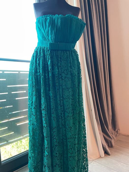 Rochie eleganta de vanzare